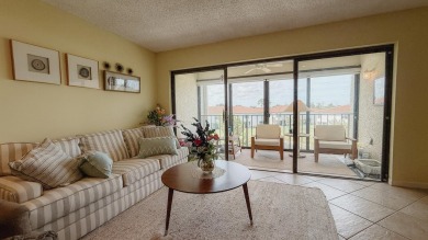 Beautifully renovated and FULLY FURNISHED  offered turn-key on Fountains Golf and Country Club in Florida - for sale on GolfHomes.com, golf home, golf lot