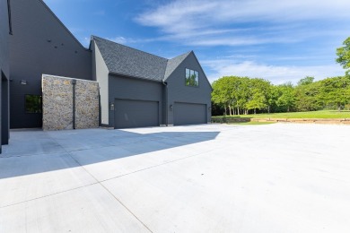 PRICE DROP! Come see the most stunning custom-built home in the on River Oaks Golf Club in Oklahoma - for sale on GolfHomes.com, golf home, golf lot