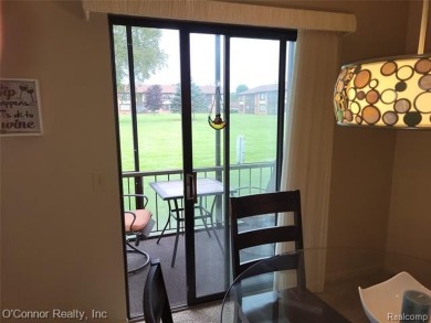 What a outstanding condo in the city of Marysville. Don't miss on Marysville Golf Course in Michigan - for sale on GolfHomes.com, golf home, golf lot