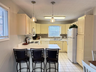 You'll be living the dream at this 2-bedroom/2-bath condo that on The Eagle Pointe Golf Resort in Indiana - for sale on GolfHomes.com, golf home, golf lot