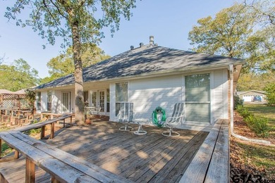 Welcome to 532 Dogwood Lane in the gated Hideaway Lake on Hide-A-Way Lake Golf Course in Texas - for sale on GolfHomes.com, golf home, golf lot