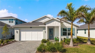 Your dream of living on a lake can come true! Lakefront Luxury on Babcock National Golf Course in Florida - for sale on GolfHomes.com, golf home, golf lot