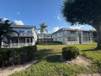 Don't miss this conveniently located updated 1st floor corner on Kings Point Golf - Executive in Florida - for sale on GolfHomes.com, golf home, golf lot