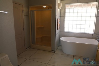 Pride of ownership shows throughout this 2 bedroom 2 bath home on Sierra Del Rio Golf Club in New Mexico - for sale on GolfHomes.com, golf home, golf lot