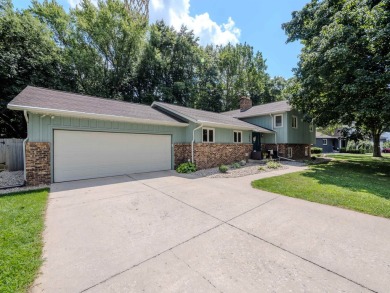 Don't miss this beautifully maintained tri-level home offering on McCormick Creek Municipal Golf Course in Indiana - for sale on GolfHomes.com, golf home, golf lot