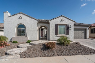 Owned solar on the roof of this well appointed Voyage. 2800 sq on Copper Canyon Golf Club in Arizona - for sale on GolfHomes.com, golf home, golf lot