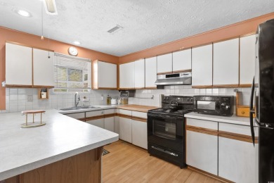 Welcome to 719 Juniper Drive, a charming 2-bedroom, 1.5-bath on Tupelo Bay Golf Complex  in South Carolina - for sale on GolfHomes.com, golf home, golf lot