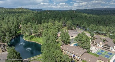 Beautiful 3 bedroom, 3.5 bath condo in Innsbrook Village! The on Innsbrook Village Country Club in New Mexico - for sale on GolfHomes.com, golf home, golf lot