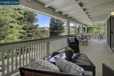 Stylish  Serene Sequoia Wrap -- Enjoy the Rossmoor Lifestyle! on Rossmoor Golf Course in California - for sale on GolfHomes.com, golf home, golf lot