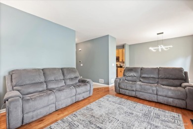 Fantastic location in the sought after Lakewood community, just on RedTail Golf Club in Illinois - for sale on GolfHomes.com, golf home, golf lot