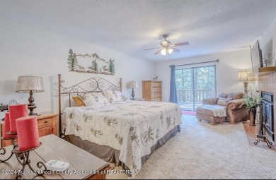 Beautiful 3 bedroom, 3.5 bath condo in Innsbrook Village! The on Innsbrook Village Country Club in New Mexico - for sale on GolfHomes.com, golf home, golf lot