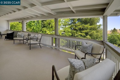 Stylish  Serene Sequoia Wrap -- Enjoy the Rossmoor Lifestyle! on Rossmoor Golf Course in California - for sale on GolfHomes.com, golf home, golf lot