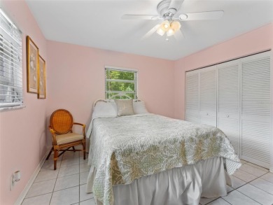 Welcome to this charming 3-bedroom, 2-bath home that perfectly on Babe Zaharias Golf Course in Florida - for sale on GolfHomes.com, golf home, golf lot