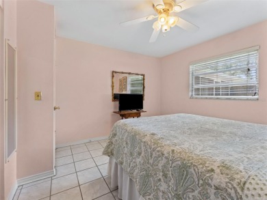 Welcome to this charming 3-bedroom, 2-bath home that perfectly on Babe Zaharias Golf Course in Florida - for sale on GolfHomes.com, golf home, golf lot