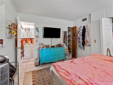 Welcome to this charming 3-bedroom, 2-bath home that perfectly on Babe Zaharias Golf Course in Florida - for sale on GolfHomes.com, golf home, golf lot