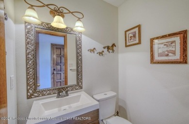 Beautiful 3 bedroom, 3.5 bath condo in Innsbrook Village! The on Innsbrook Village Country Club in New Mexico - for sale on GolfHomes.com, golf home, golf lot
