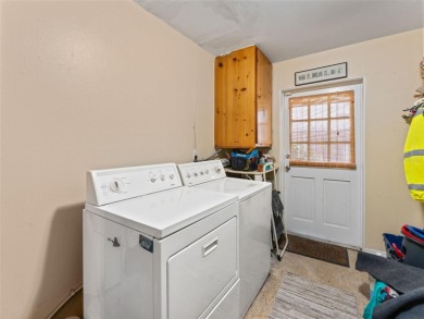 Welcome to this charming 3-bedroom, 2-bath home that perfectly on Babe Zaharias Golf Course in Florida - for sale on GolfHomes.com, golf home, golf lot