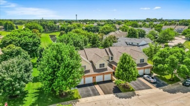 Fantastic location in the sought after Lakewood community, just on RedTail Golf Club in Illinois - for sale on GolfHomes.com, golf home, golf lot