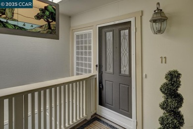 Stylish  Serene Sequoia Wrap -- Enjoy the Rossmoor Lifestyle! on Rossmoor Golf Course in California - for sale on GolfHomes.com, golf home, golf lot