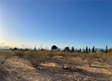 Come out to the scenic area of Valle Vista, just off Historic on Valle Vista Golf Course in Arizona - for sale on GolfHomes.com, golf home, golf lot