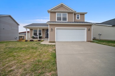 This beautiful home boasts 4 bedrooms and 3.5 baths, with a on Prairie Vista Golf Course in Illinois - for sale on GolfHomes.com, golf home, golf lot