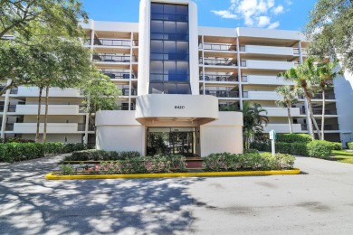 Lowest 2 BDRM in the GLENS!! Desirable 3rd floor location on The Country Club At Boca Raton in Florida - for sale on GolfHomes.com, golf home, golf lot