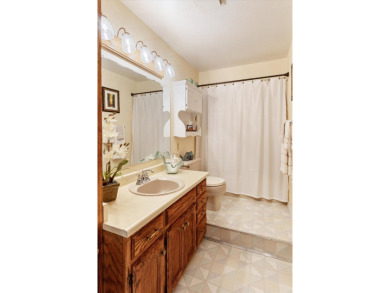 Beautiful 1920sf (4 bedroom/3 bath) mountain home located on a on Forest Meadows Golf Course in California - for sale on GolfHomes.com, golf home, golf lot
