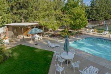 Beautiful 1920sf (4 bedroom/3 bath) mountain home located on a on Forest Meadows Golf Course in California - for sale on GolfHomes.com, golf home, golf lot