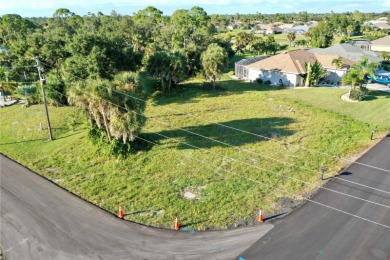 Great Rotonda West lot for sale! Over a quarter acre of property on Pinemoor West Golf Club in Florida - for sale on GolfHomes.com, golf home, golf lot