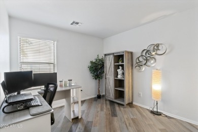 MOTIVATED SELLER!Welcome to your own private retreat in the on The Golf Club At Johnson Ranch in Arizona - for sale on GolfHomes.com, golf home, golf lot