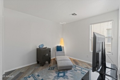 MOTIVATED SELLER!Welcome to your own private retreat in the on The Golf Club At Johnson Ranch in Arizona - for sale on GolfHomes.com, golf home, golf lot