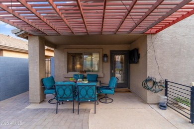MOTIVATED SELLER!Welcome to your own private retreat in the on The Golf Club At Johnson Ranch in Arizona - for sale on GolfHomes.com, golf home, golf lot