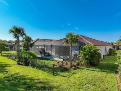 THIS 3 BED / 2.5 BATH / 2.5 CAR GARAGE / POOL HOME NESTLED ON A on Ritz-Carlton Members Golf Club in Florida - for sale on GolfHomes.com, golf home, golf lot