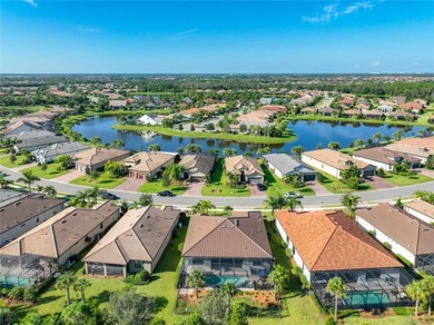 THIS 3 BED / 2.5 BATH / 2.5 CAR GARAGE / POOL HOME NESTLED ON A on Ritz-Carlton Members Golf Club in Florida - for sale on GolfHomes.com, golf home, golf lot