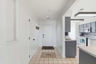 This 2 bedroom, 2 bathroom walk up condo offers 1,302 square on Thousand Hills Golf Resort in Missouri - for sale on GolfHomes.com, golf home, golf lot