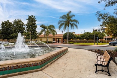 Welcome to this lovely 2 BD 2 BA Castilla model in the on Laguna Woods Village Golf Course in California - for sale on GolfHomes.com, golf home, golf lot