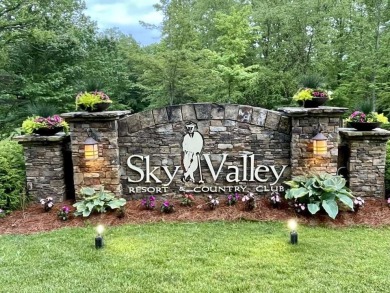 Stunning, Sky Valley Golf Course Home featuring 4 large bedrooms on Sky Valley Resort and Country Club in Georgia - for sale on GolfHomes.com, golf home, golf lot