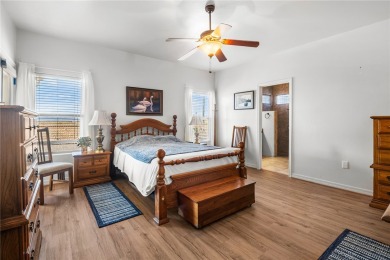 This delightful 3-bedroom, 2-bath residence offers the perfect on Valle Vista Golf Course in Arizona - for sale on GolfHomes.com, golf home, golf lot