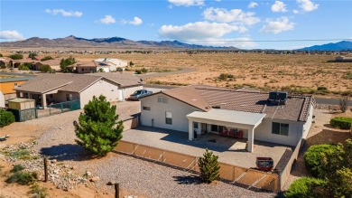 This delightful 3-bedroom, 2-bath residence offers the perfect on Valle Vista Golf Course in Arizona - for sale on GolfHomes.com, golf home, golf lot
