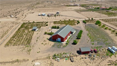 This delightful 3-bedroom, 2-bath residence offers the perfect on Valle Vista Golf Course in Arizona - for sale on GolfHomes.com, golf home, golf lot