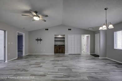 DON'T MISS THIS  FABULOUS MOVE IN READY VILLA, with upgraded on Heather Golf and Country Club in Florida - for sale on GolfHomes.com, golf home, golf lot