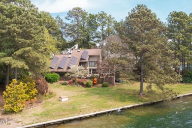 LAKEFRONT Opportunity with INCREDIBLE POTENTIAL!!!
This home on Beacon Ridge Golf and Country Club in North Carolina - for sale on GolfHomes.com, golf home, golf lot