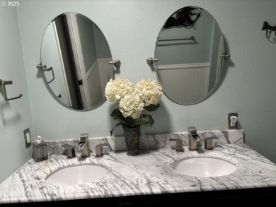 This is a beautiful lakefront condo with numerous re-model on Charbonneau Golf Club in Oregon - for sale on GolfHomes.com, golf home, golf lot
