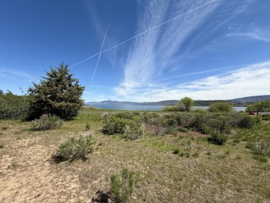 Rare homesite with unobstructed panoramic views of Klamath Lake on Running Y Ranch Resort in Oregon - for sale on GolfHomes.com, golf home, golf lot