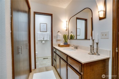 Embrace easy living in this beautifully refreshed 2BD 1.75BA on Highlands Golf Club in Washington - for sale on GolfHomes.com, golf home, golf lot