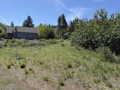 Rare homesite with unobstructed panoramic views of Klamath Lake on Running Y Ranch Resort in Oregon - for sale on GolfHomes.com, golf home, golf lot
