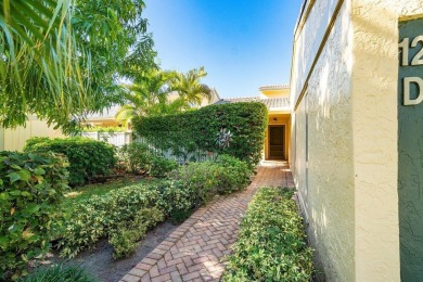 *PRICED TO SELL!* Discover unparalleled privacy and panoramic on Hunters Run Golf and Country Club in Florida - for sale on GolfHomes.com, golf home, golf lot