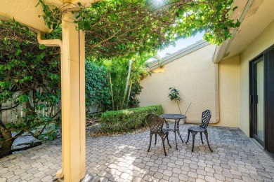 *PRICED TO SELL!* Discover unparalleled privacy and panoramic on Hunters Run Golf and Country Club in Florida - for sale on GolfHomes.com, golf home, golf lot
