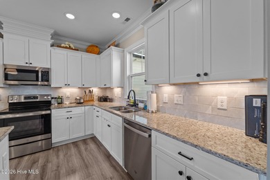 Discover this lovely 4 bedroom, 3.5 bathroom home located inside on Seven Lakes Country Club in North Carolina - for sale on GolfHomes.com, golf home, golf lot