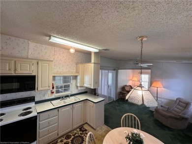 LOOK NO FURTHER!!  ESCAPE THE HUSTLE AND BUSTLE OF BIG CITY on Bluffs Golf Course in Florida - for sale on GolfHomes.com, golf home, golf lot